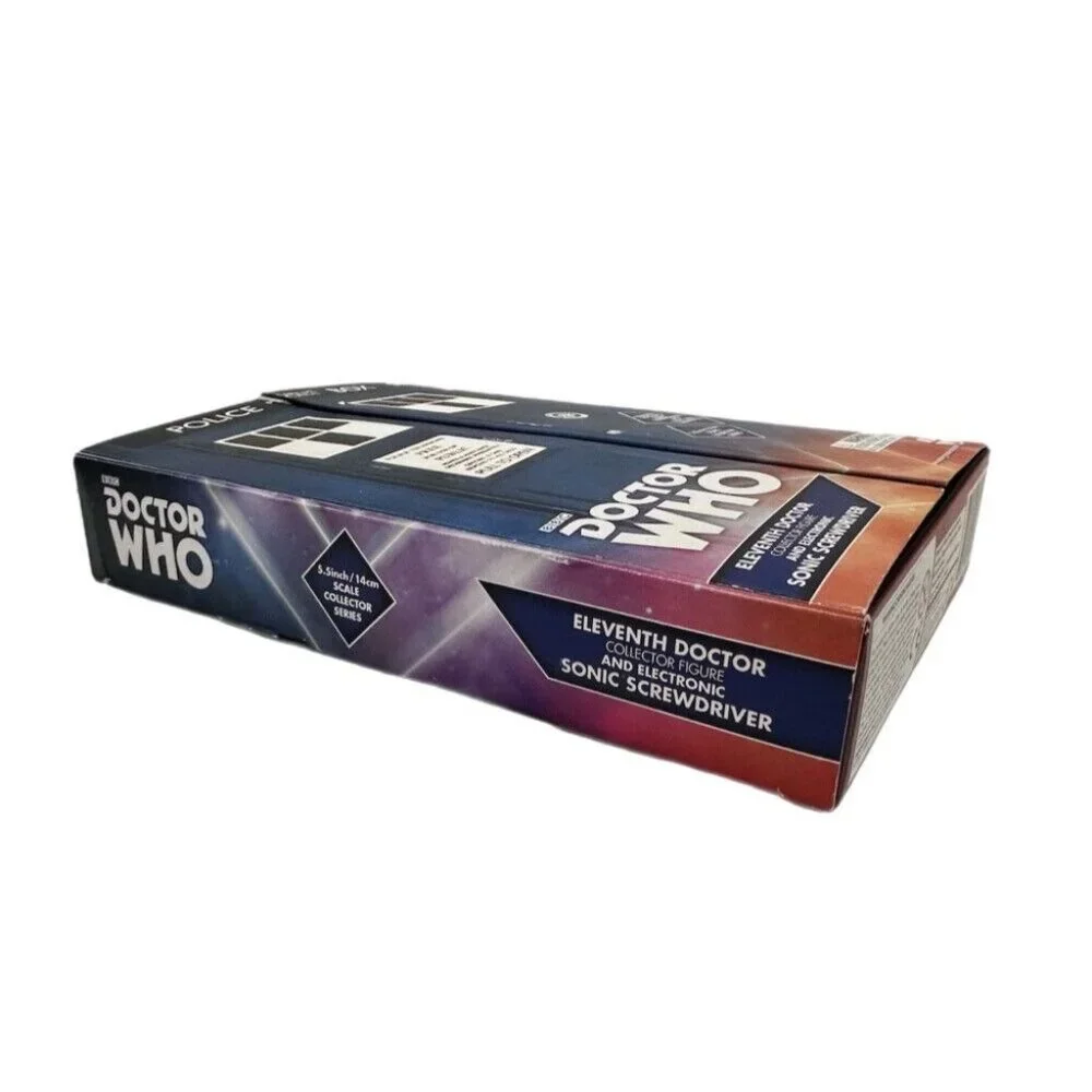 Dr Who The Eleventh Doctor & Electronic Screwdriver 5.5
